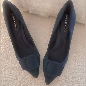 Anne Klein (Size 9.5) Navy Blue Bentley Buckle Pointed Toe Block Heel Pumps